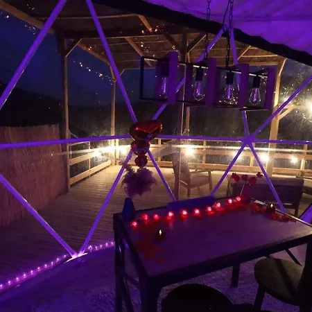 Campismo de Luxo Dome Cocon D'amour Privatif *
